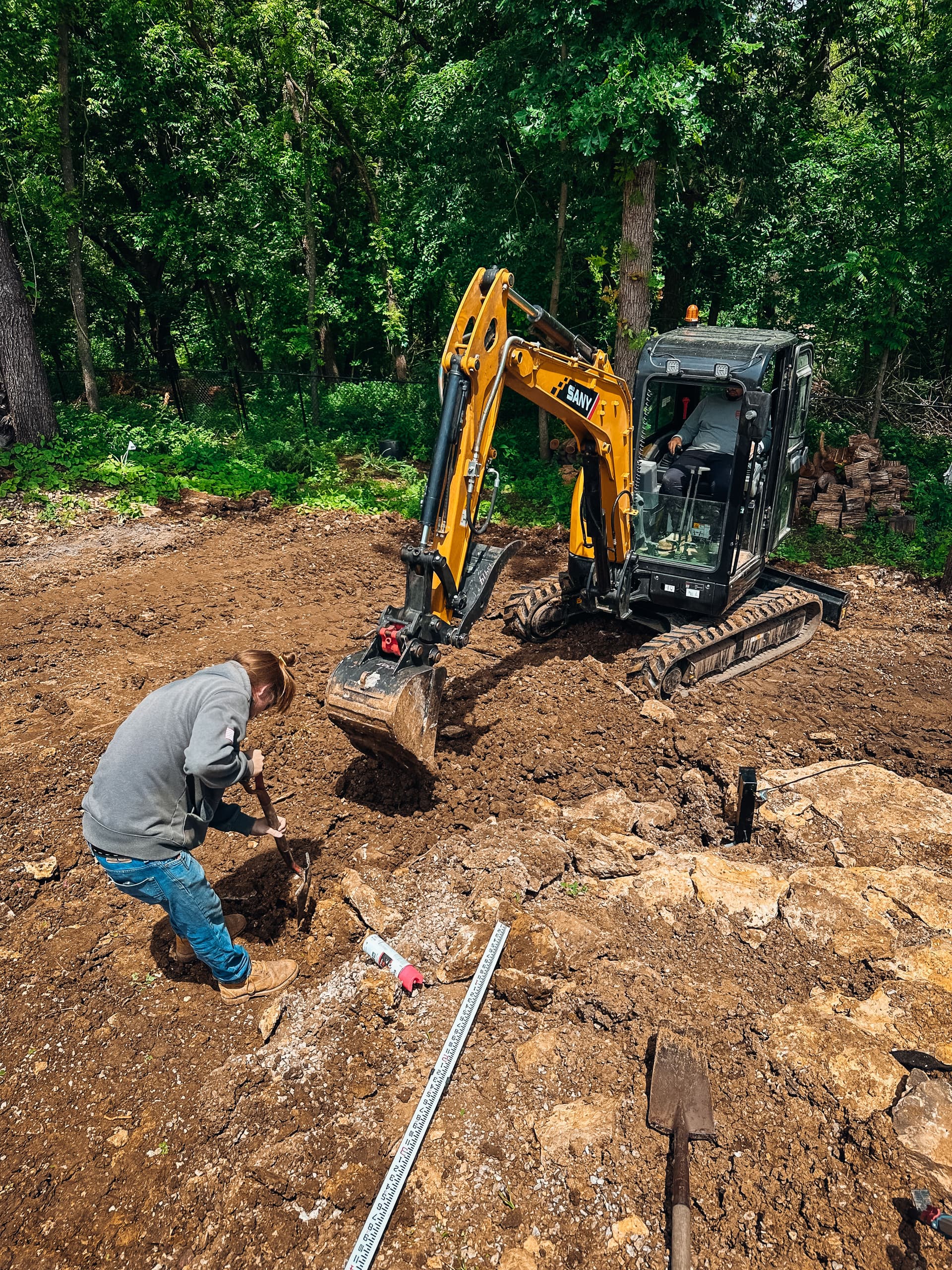 Gallery photos for Backyard Pool and Hardscape Installation in Olathe: Image #4