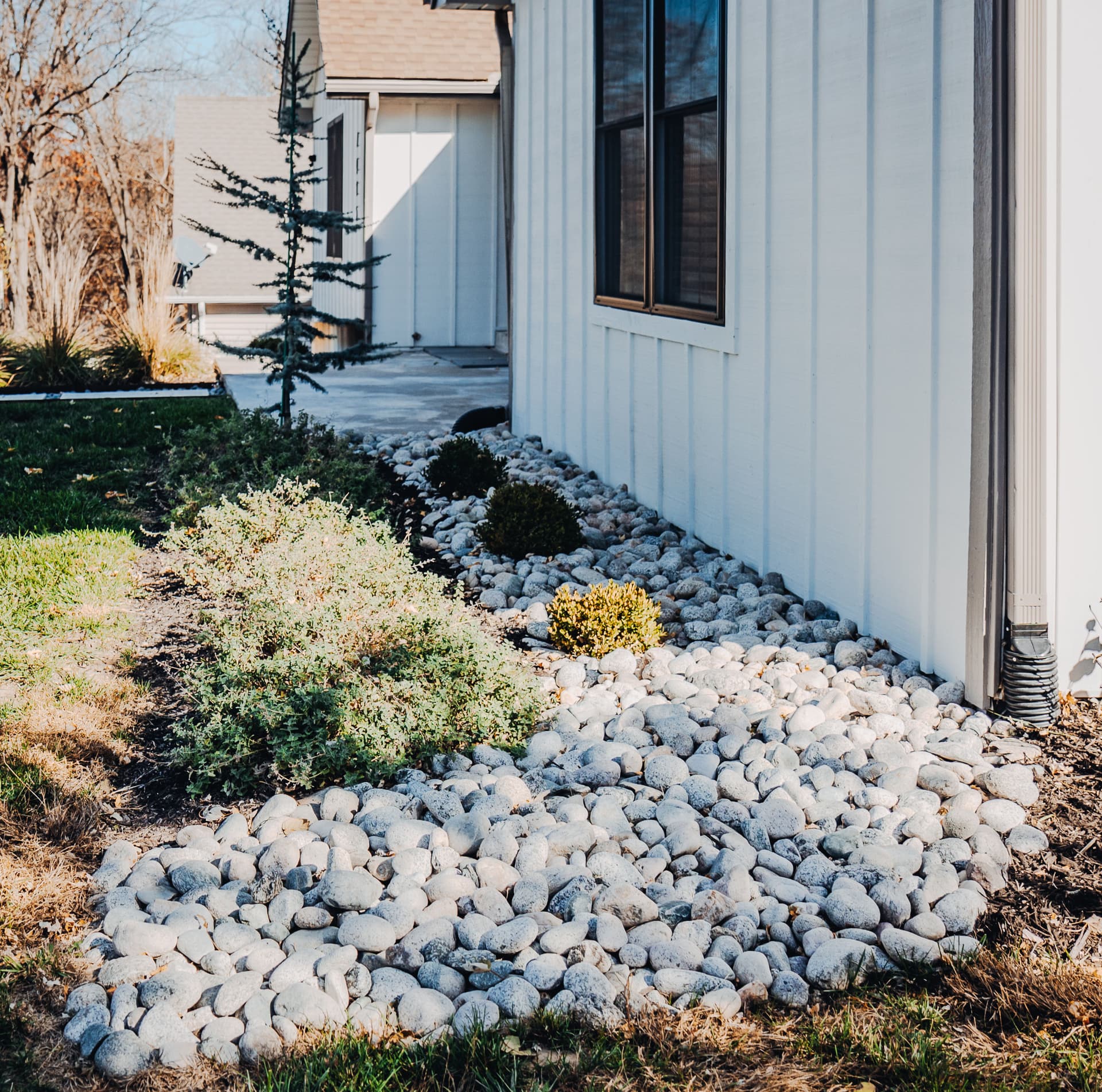 Gallery photos for Elevated Outdoor Spaces with Retaining Walls and Pavers in Shawnee KS: Image #11