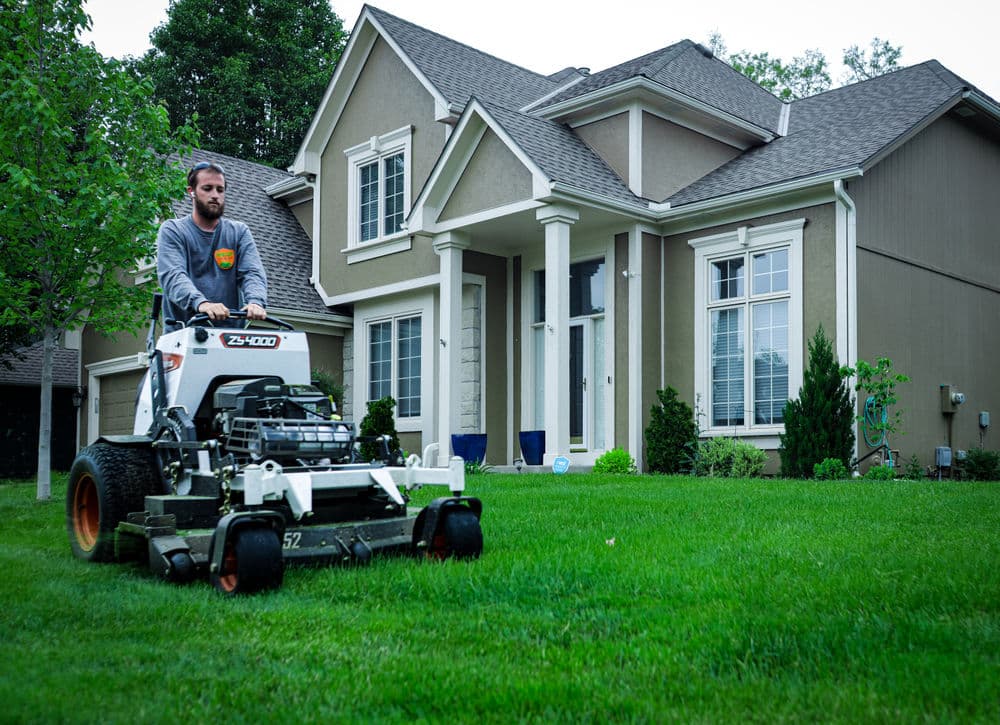 Gallery photos for Stunning Lawn Transformations in Kansas City: Image #23