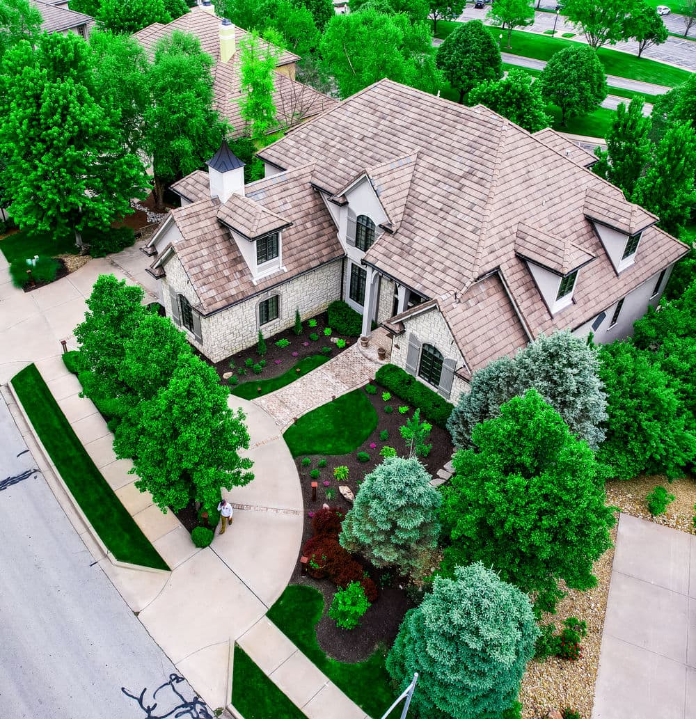 Gallery photos for Stunning Lawn Transformations in Kansas City: Image #13