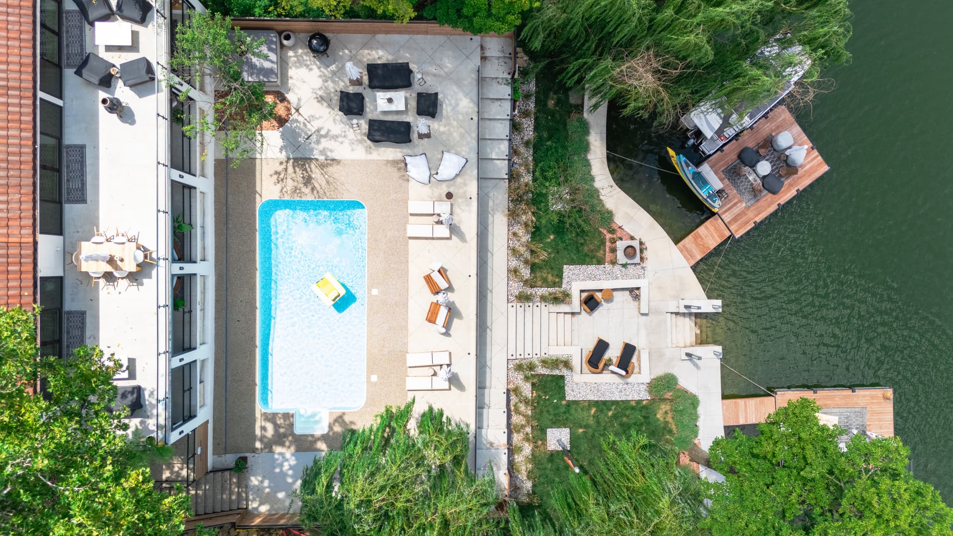 Gallery photos for Stunning Outdoor Transformations in Overland Park: Image #17