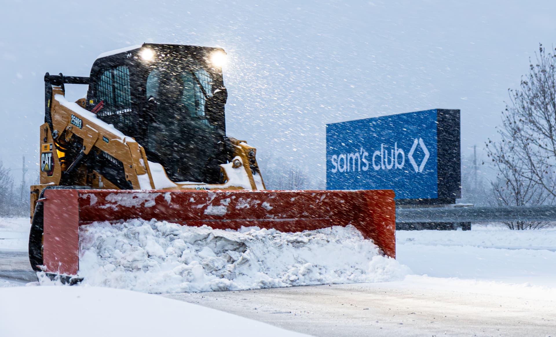 Gallery photos for Snow Removal Service at Sam's Club in Liberty: Image #13