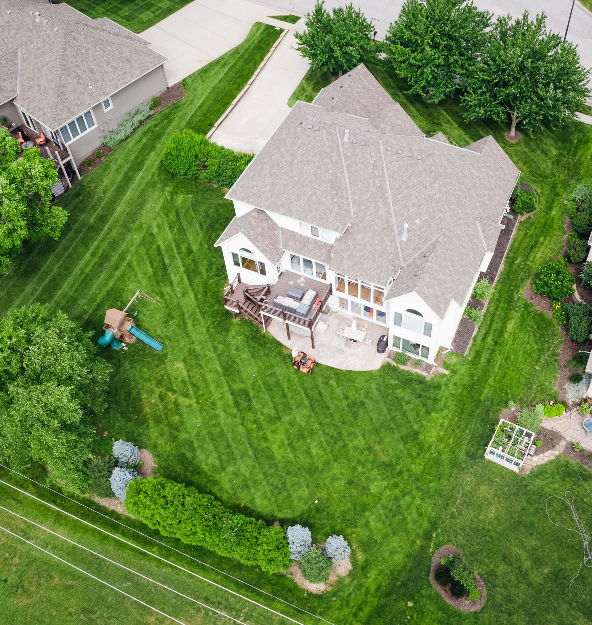 Gallery photos for Expert Lawn Mowing in Parkville Transforming Neighborhoods: Image #2