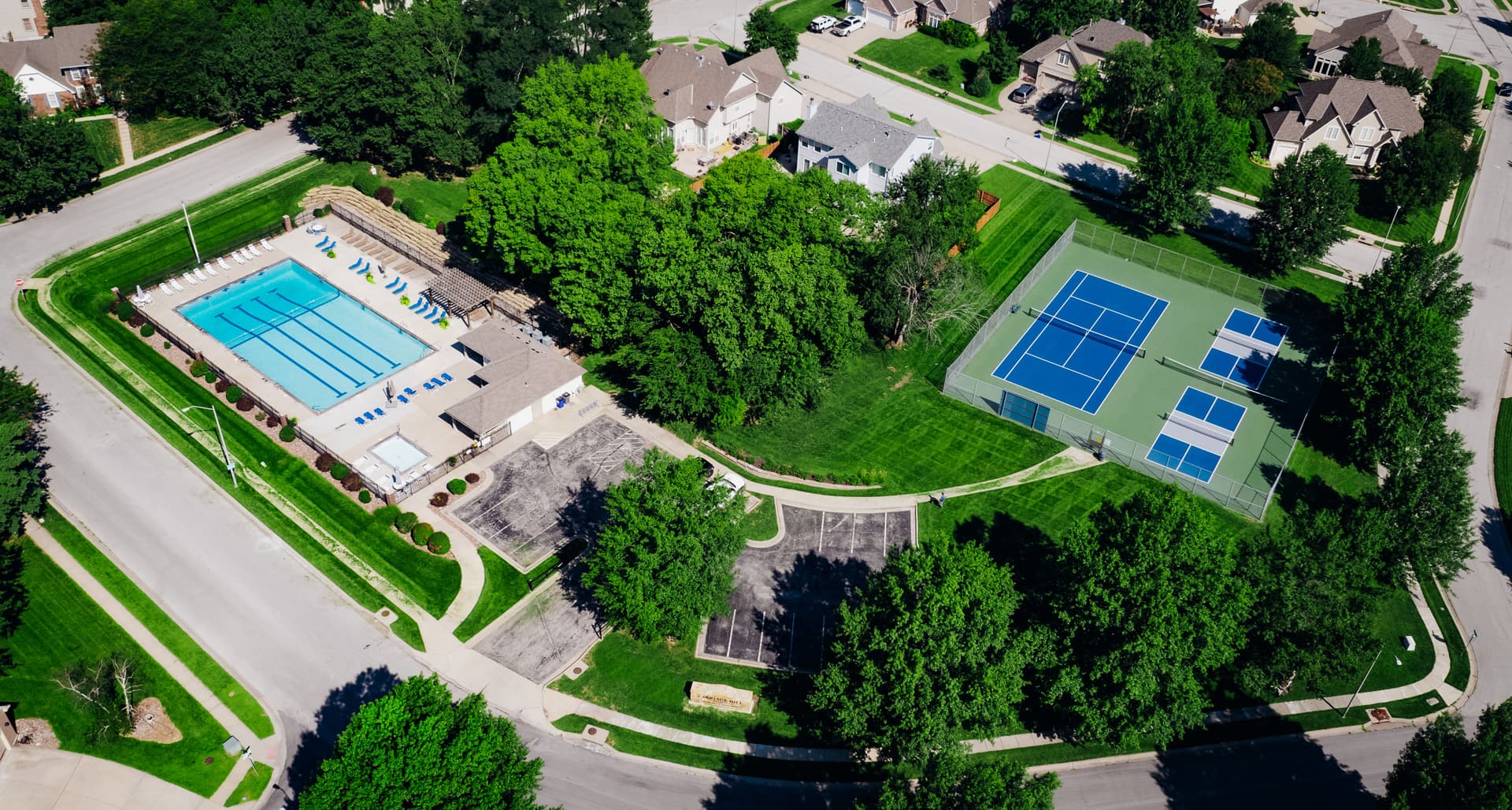 Gallery photos for Expert Lawn Mowing in Parkville Transforming Neighborhoods: Image #3