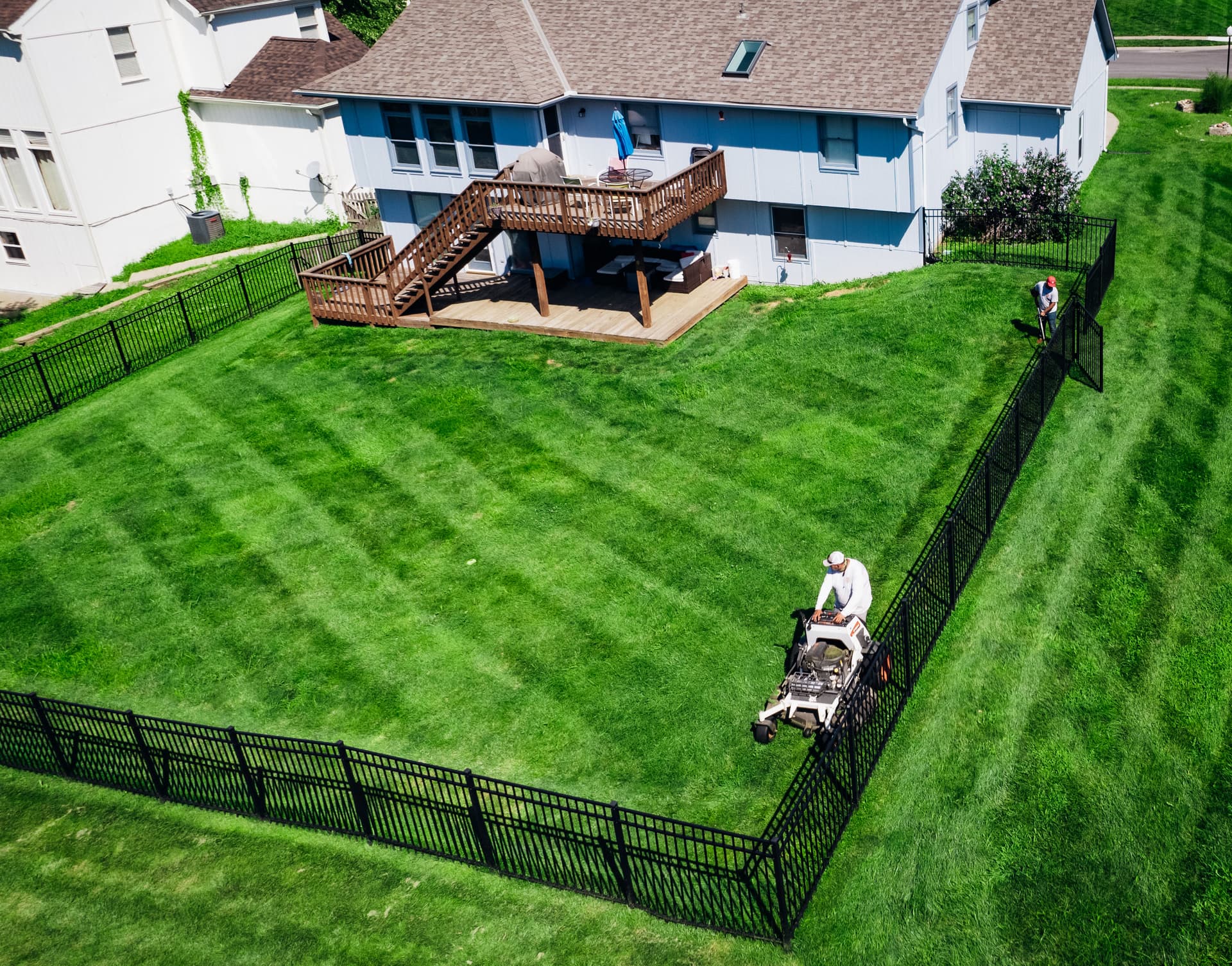 Gallery photos for Expert Lawn Mowing in Parkville Transforming Neighborhoods: Image #9