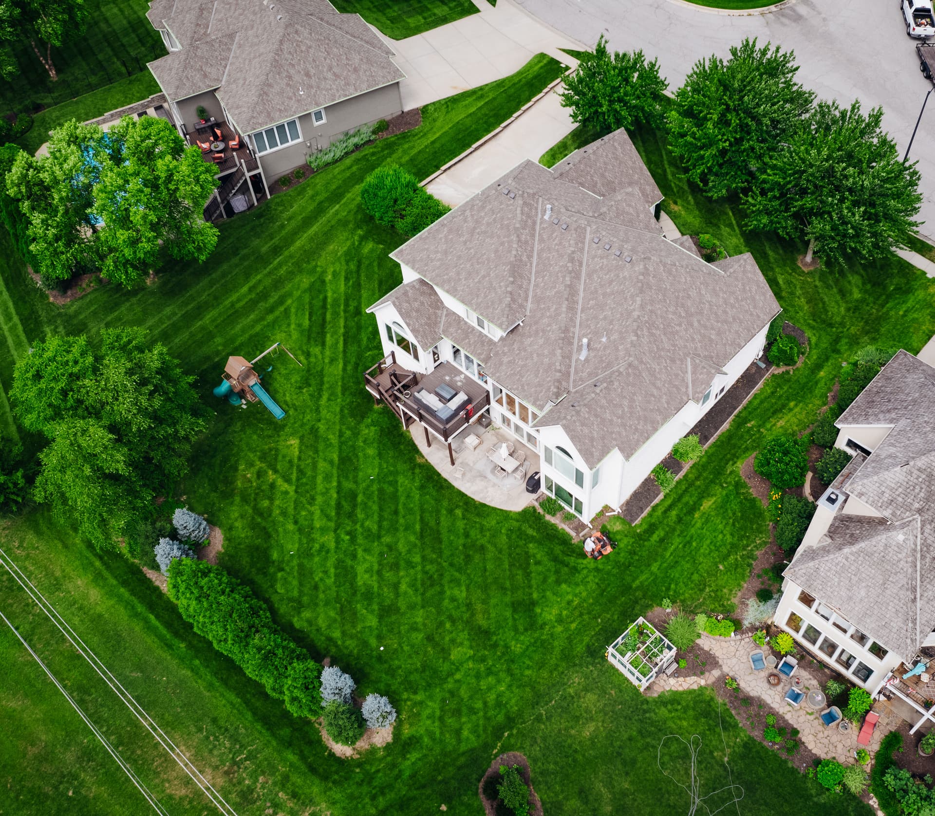 Gallery photos for Expert Lawn Mowing in Parkville Transforming Neighborhoods: Image #8