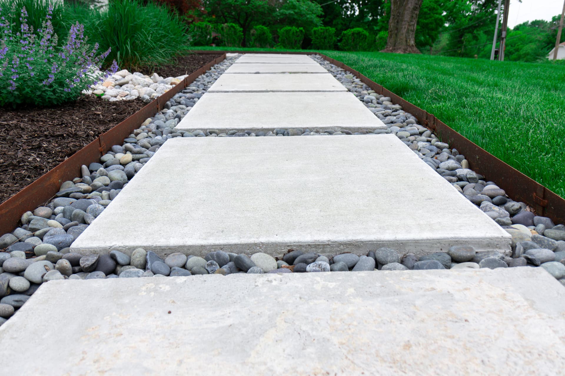 Gallery photos for Beautiful Backyard Makeover and Precision Lawn Care in Kansas City: Image #18